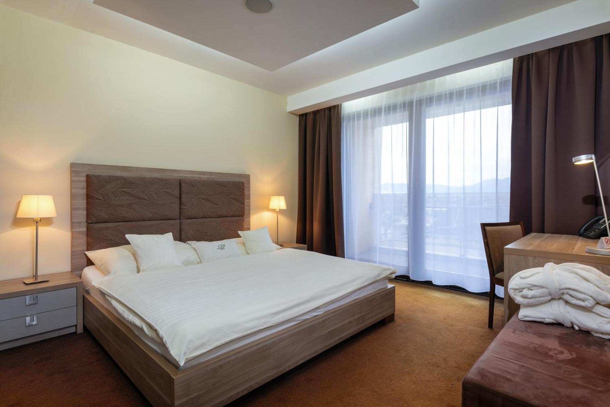 Wellness Hotel Diplomat Rajecké Teplice Eksteriør billede