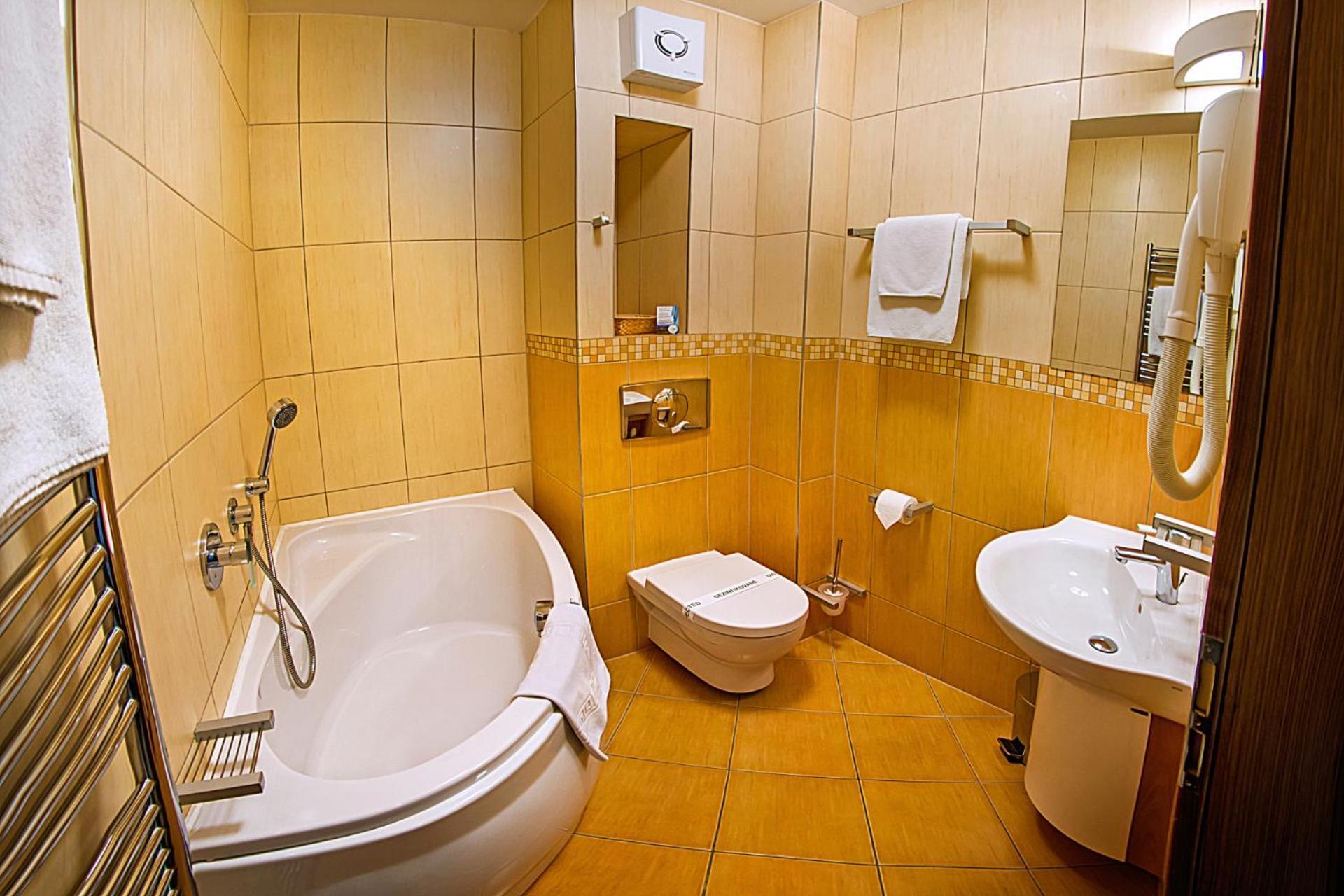 Wellness Hotel Diplomat Rajecké Teplice Eksteriør billede
