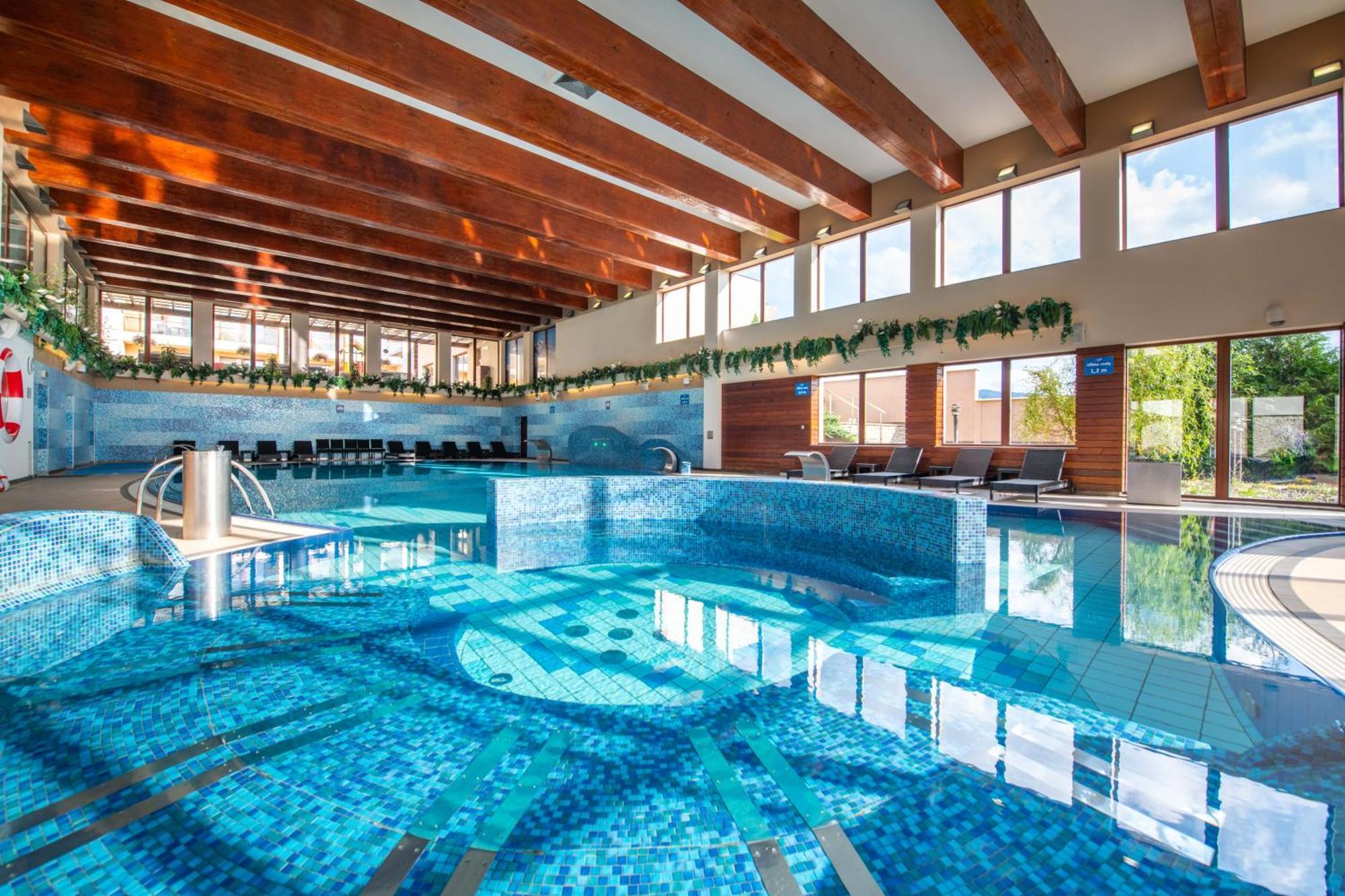 Wellness Hotel Diplomat Rajecké Teplice Eksteriør billede